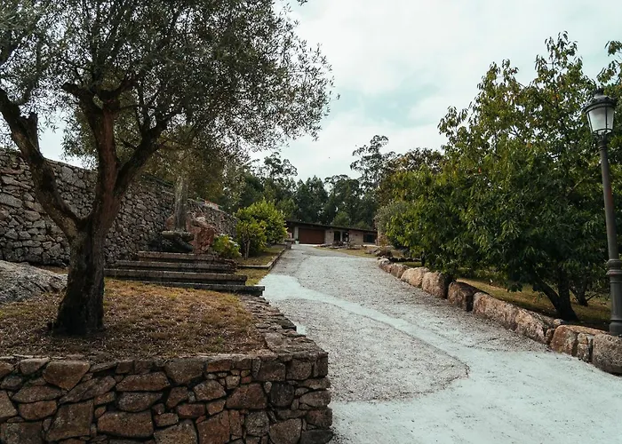 ヴィラ O Mermeleiro ビラガルシーア・デ・アロウサ